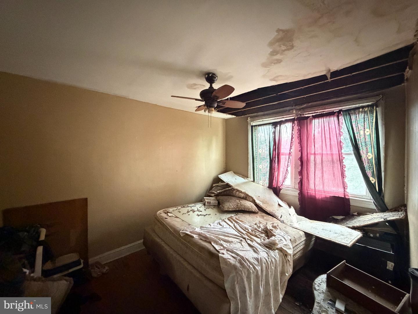 1202 Ashburton St Property Photo 13