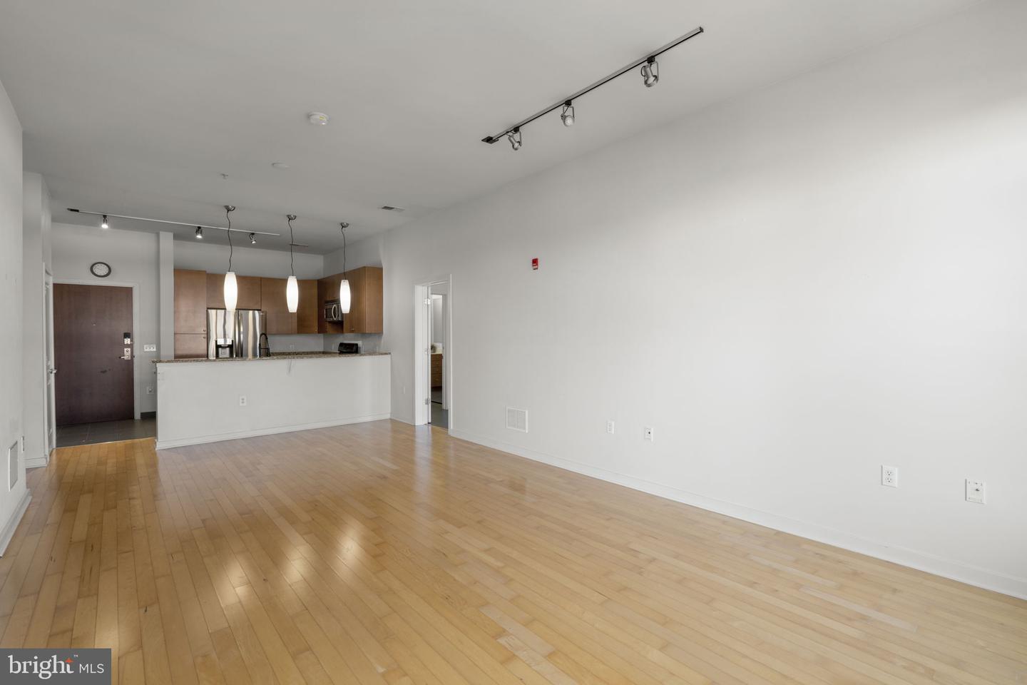 1209 N Charles St #319 Property Photo 11