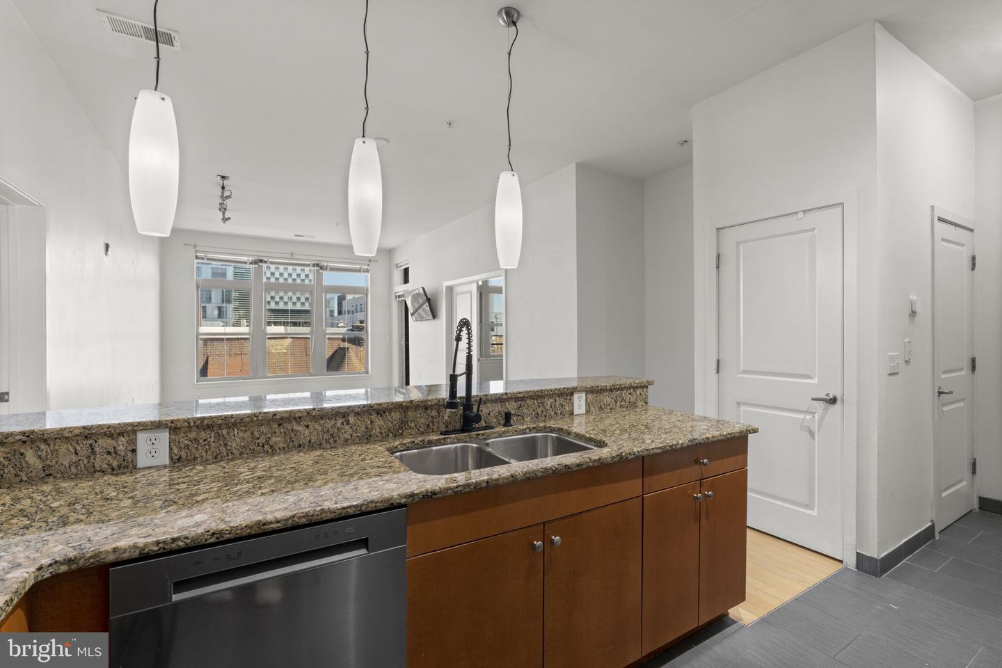 1209 N Charles St #319 Property Photo 15