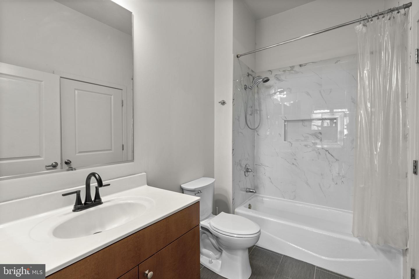 1209 N Charles St #319 Property Photo 17