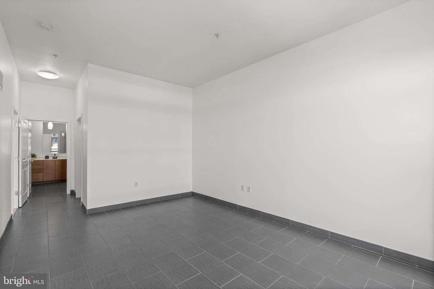 1209 N Charles St #319 Property Photo 24