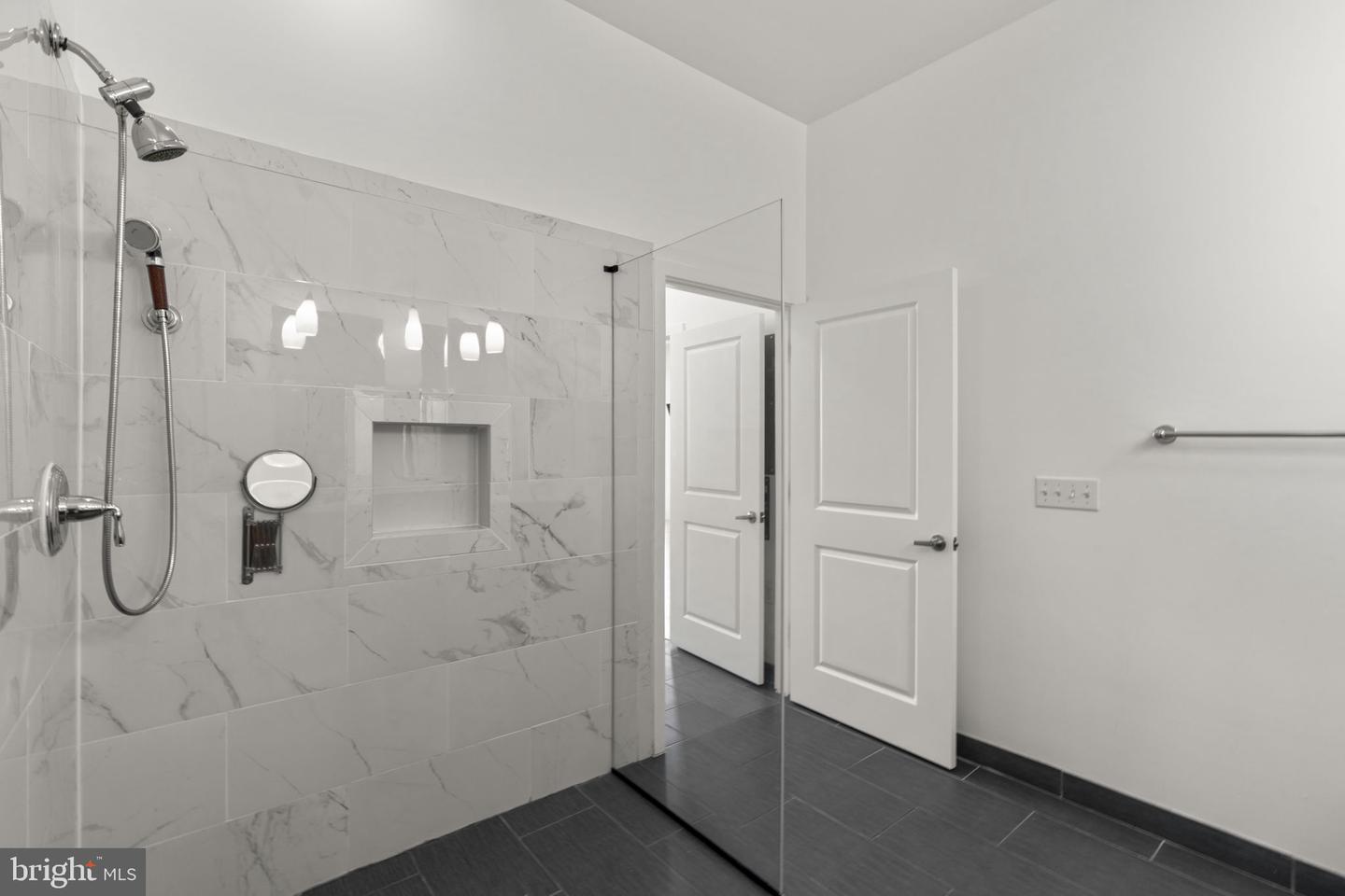 1209 N Charles St #319 Property Photo 28