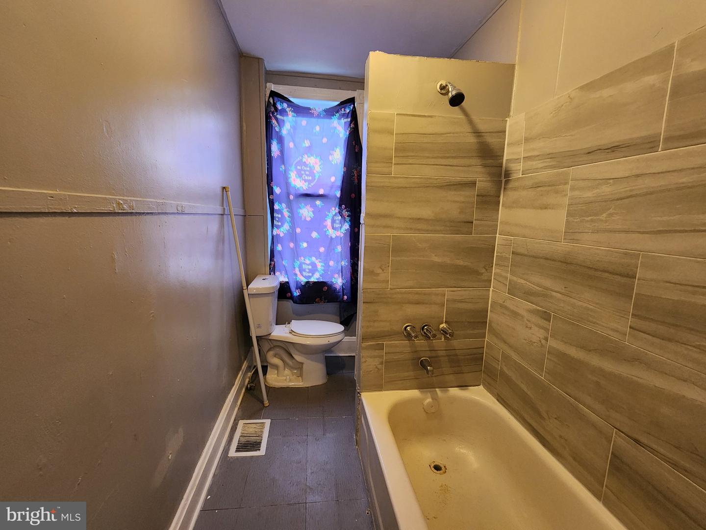 1806 Laurens St Property Photo 15