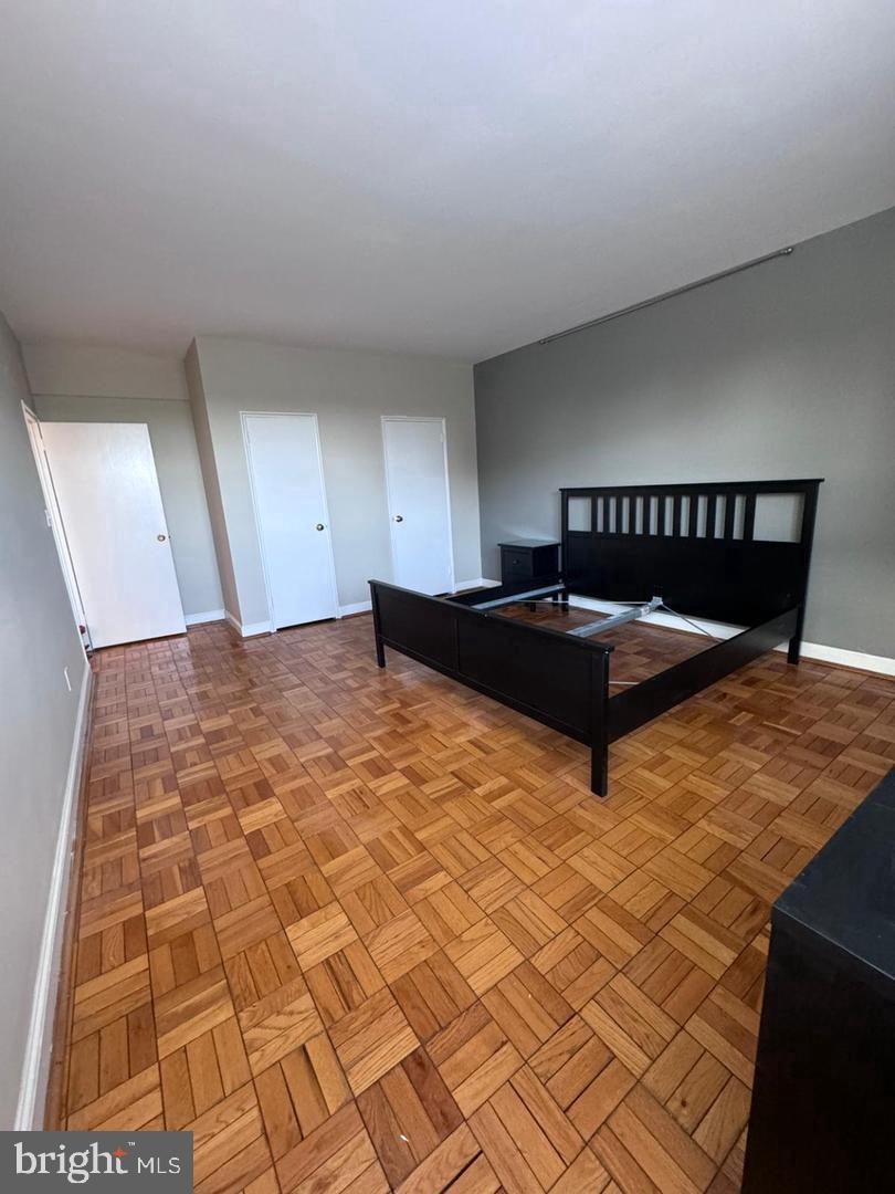 3601 Greenway #708 Property Photo 14