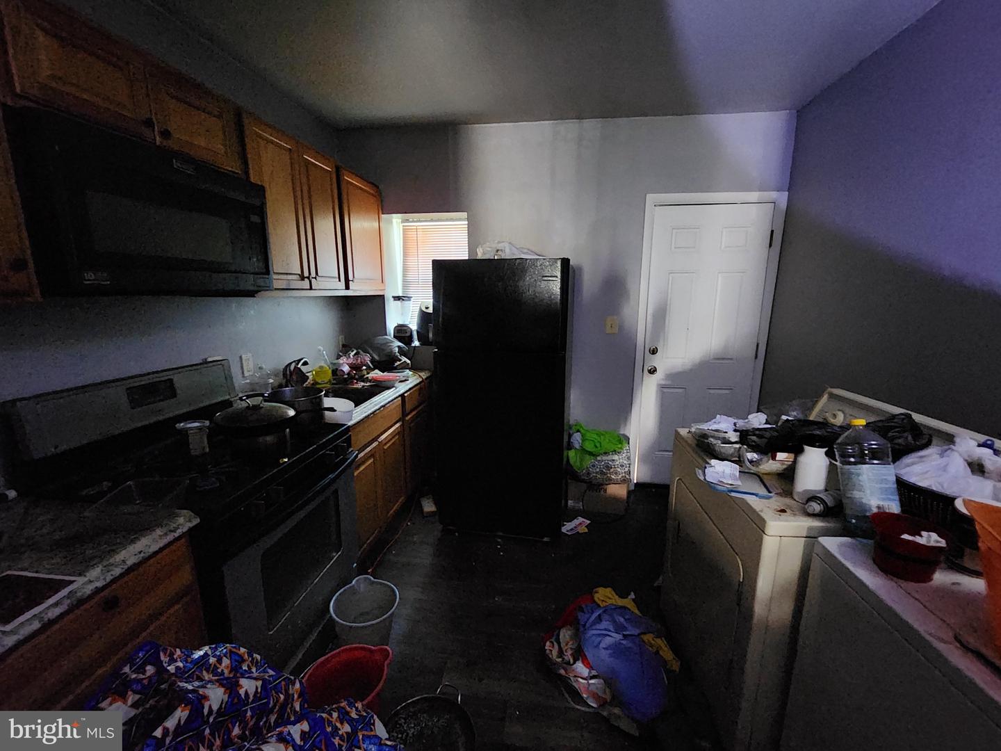 2913 W Mosher St Property Photo 13
