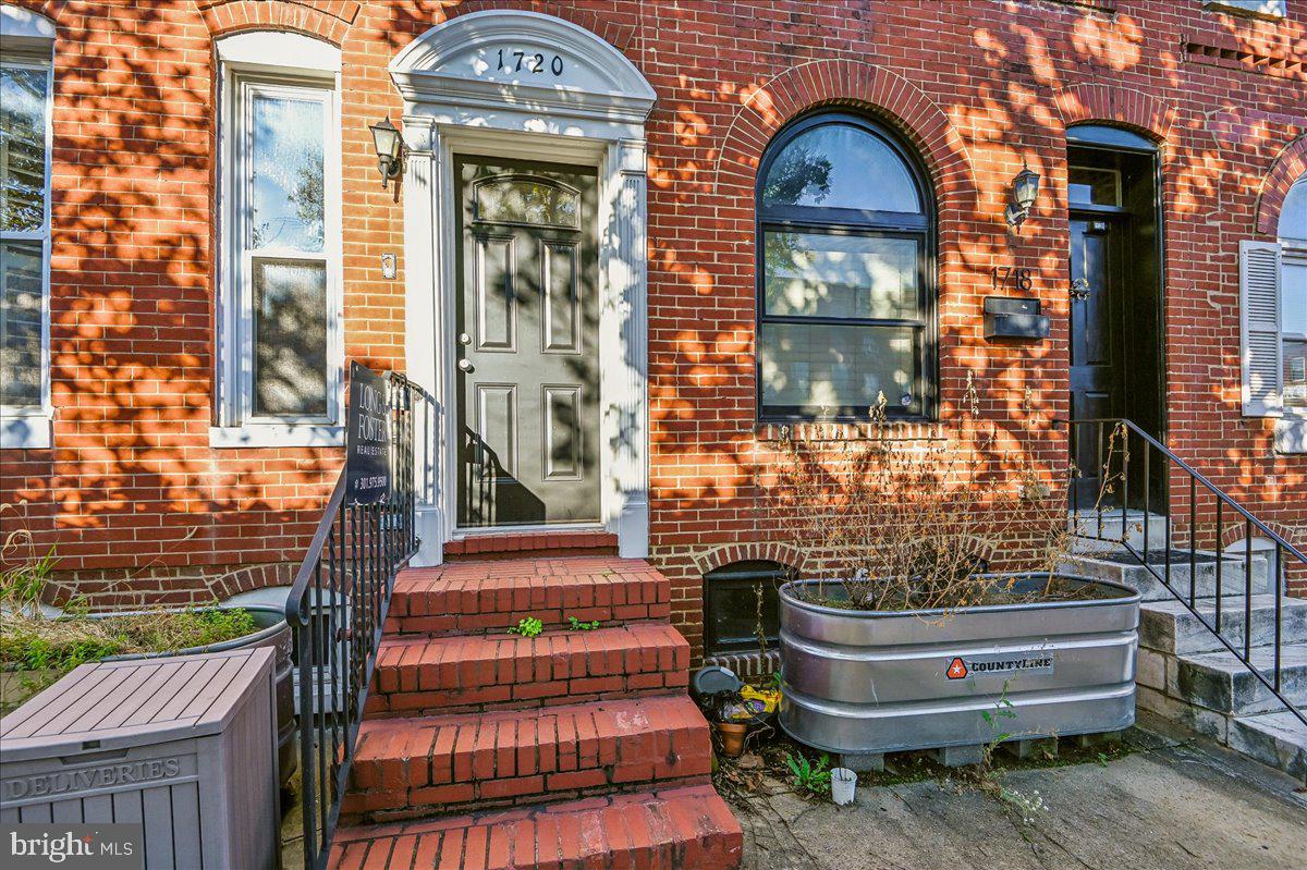 1720 S Hanover St Property Photo 3