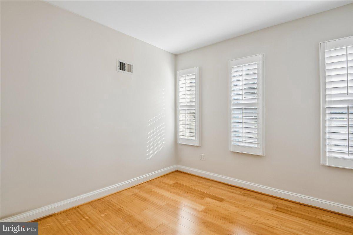 1720 S Hanover St Property Photo 23