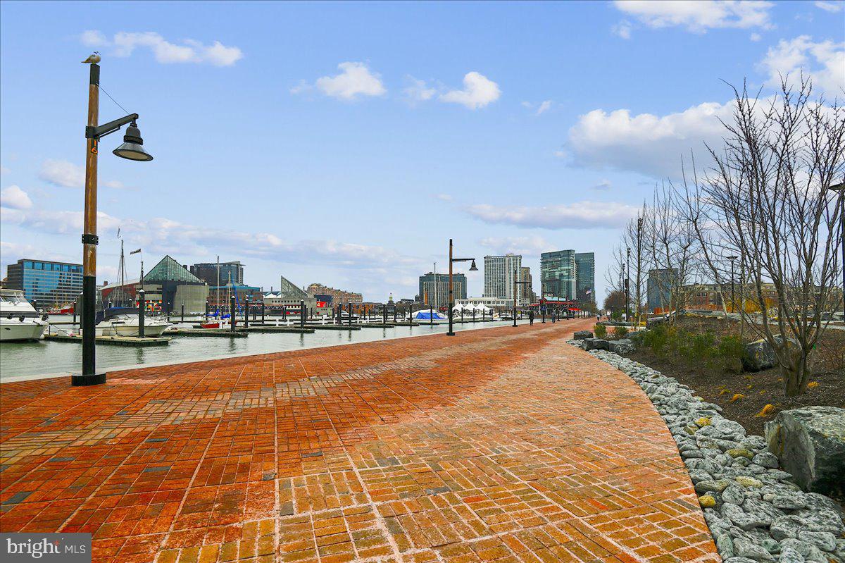 1720 S Hanover St Property Photo 33