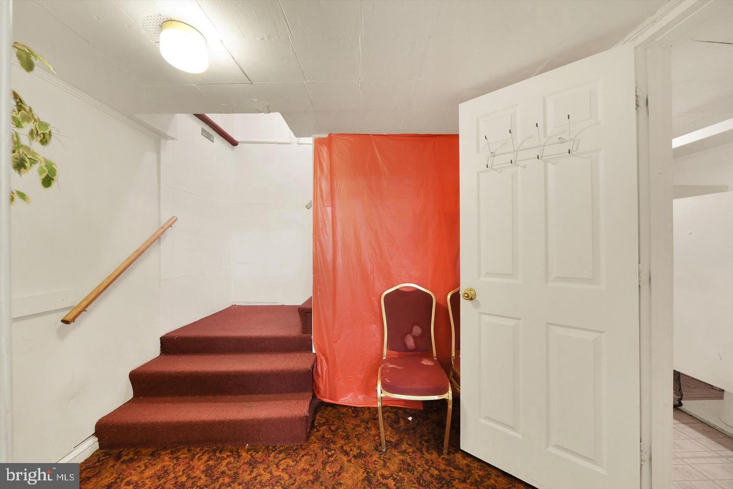 920 Whitmore Ave Property Photo 14