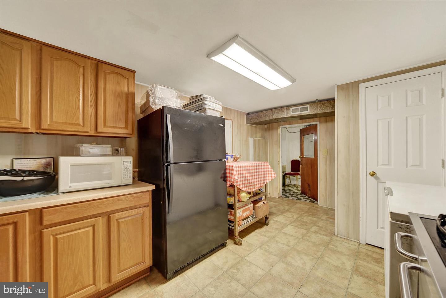 920 Whitmore Ave Property Photo 24