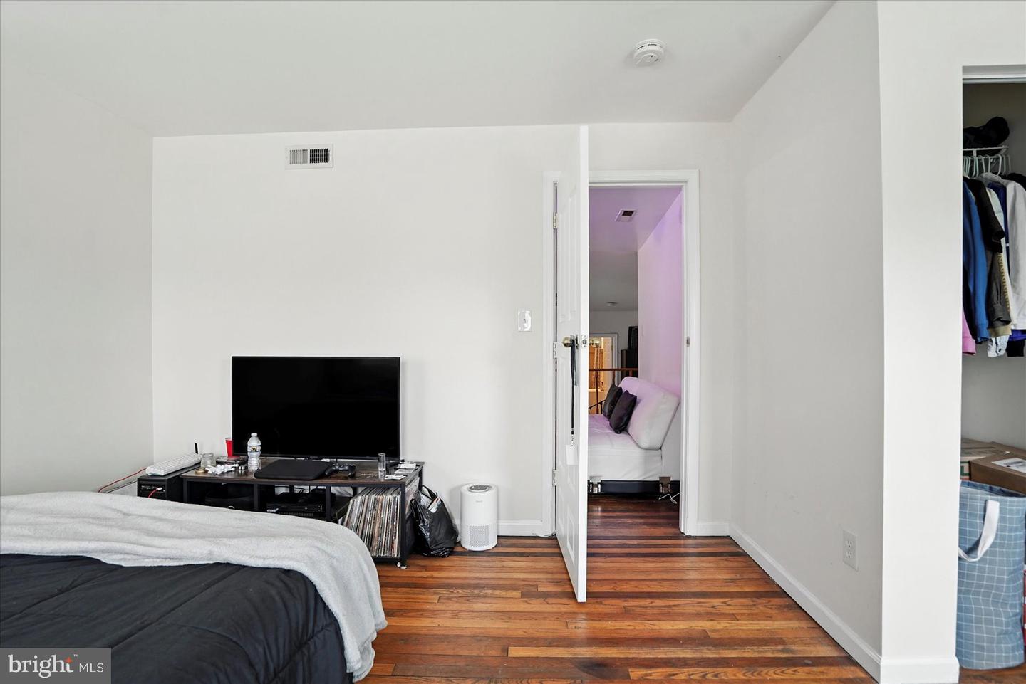 1021 N Caroline St Property Photo 31
