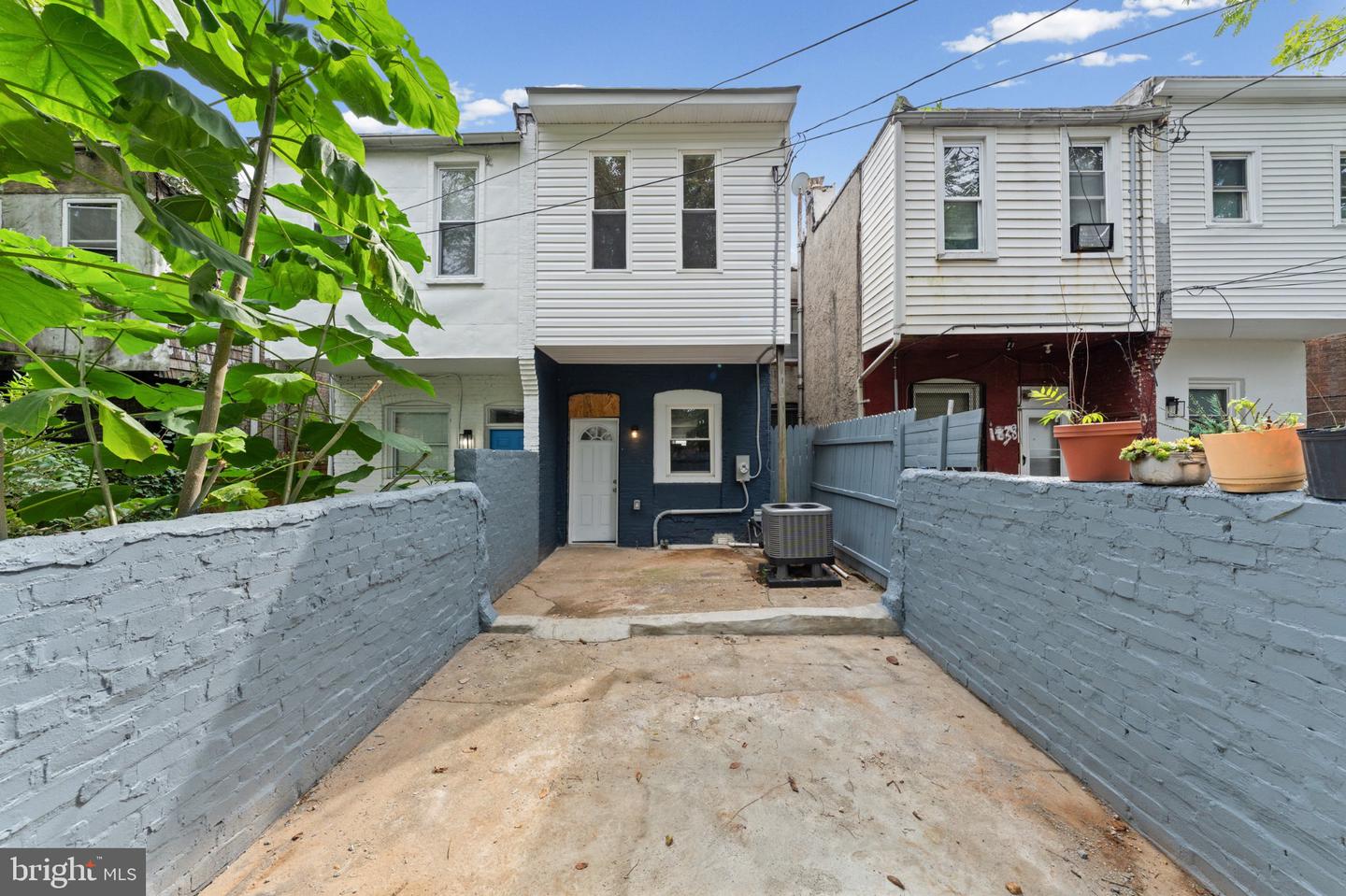 1836 W Fayette St Property Photo 30
