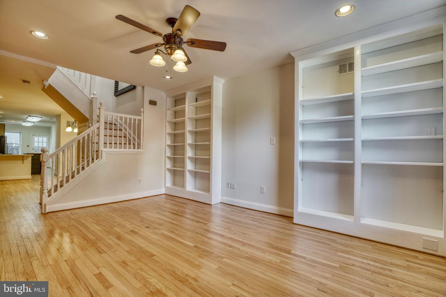 1236 S Charles St Property Photo 2