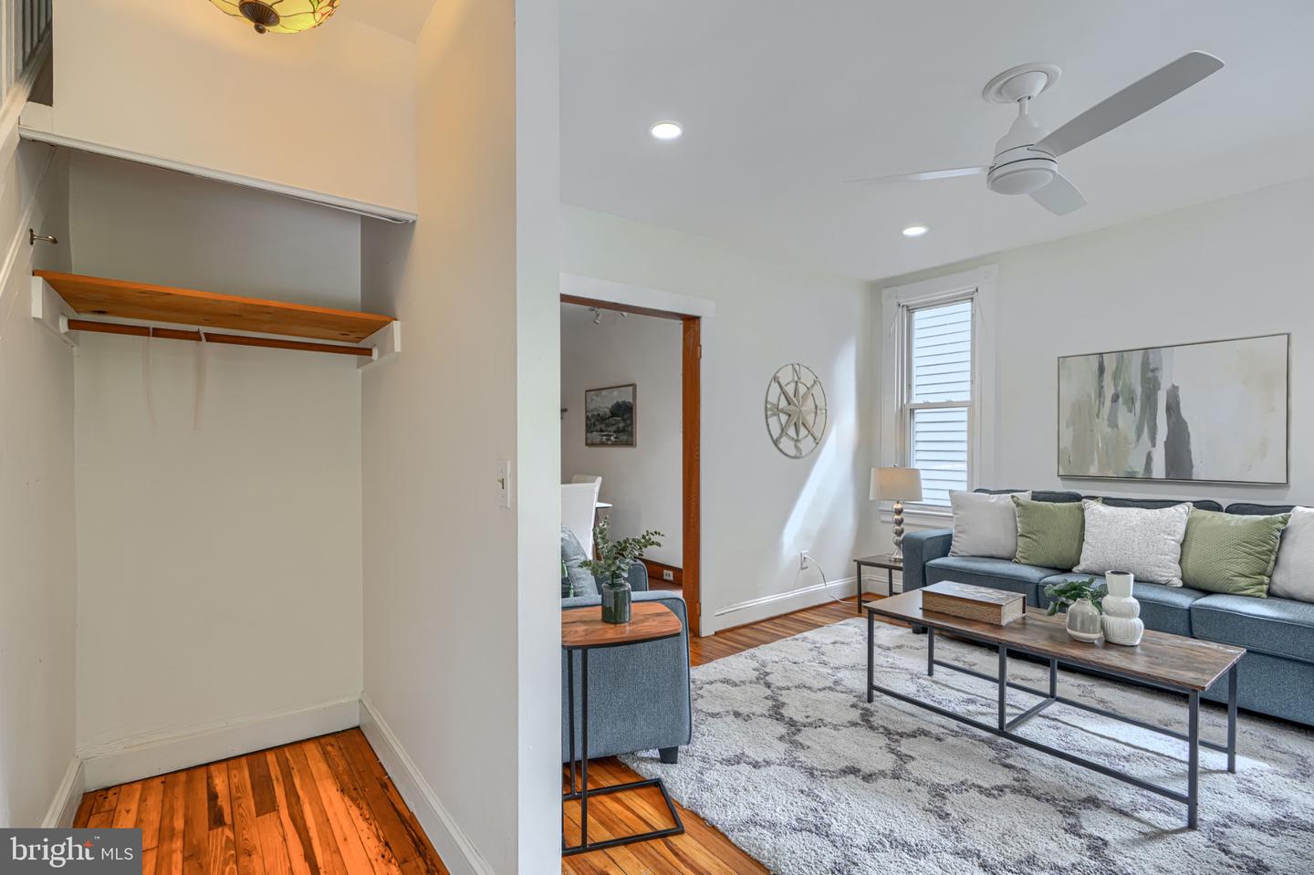 5525 Mattfeldt Property Photo 7