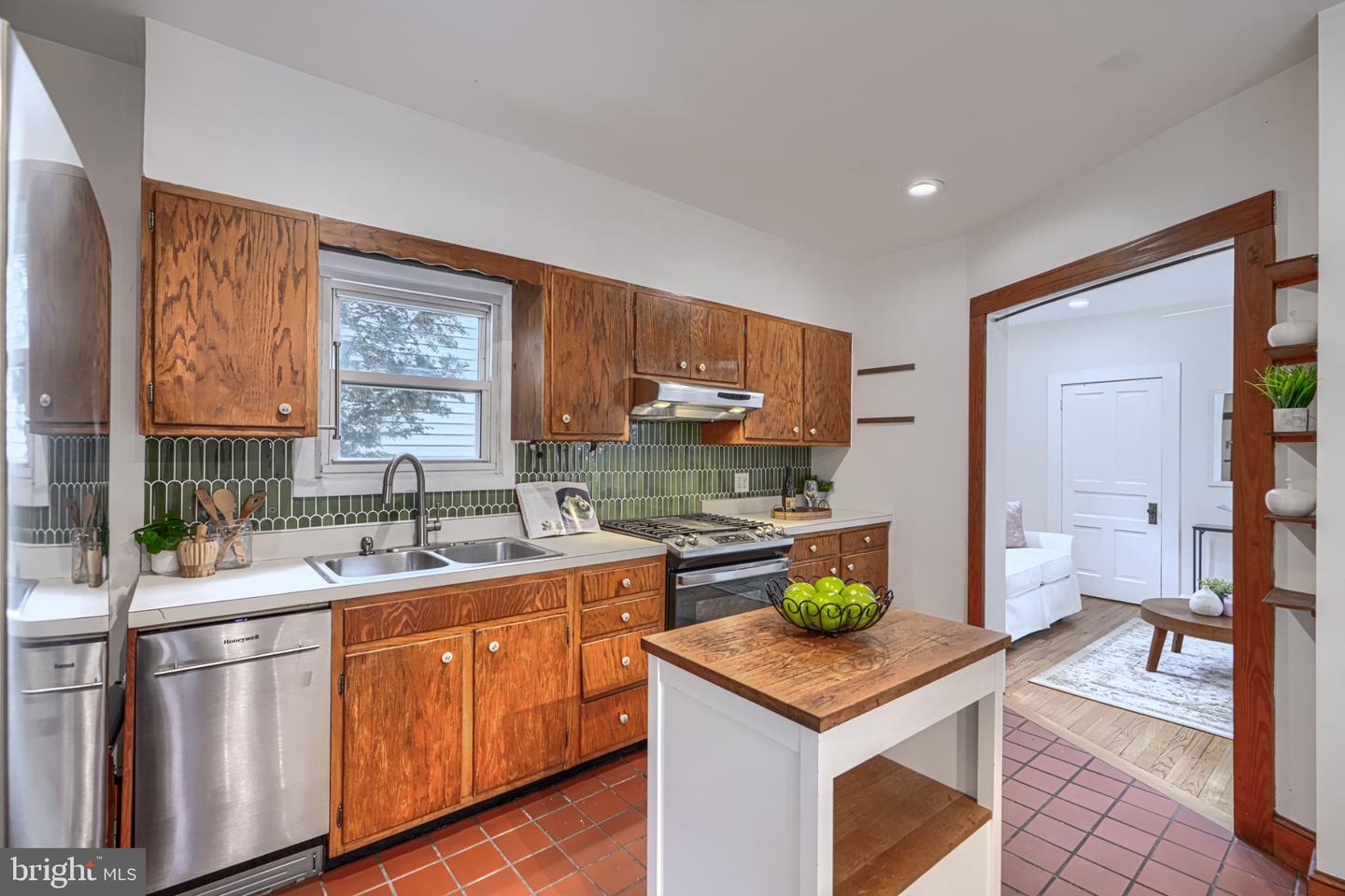 5525 Mattfeldt Property Photo 18