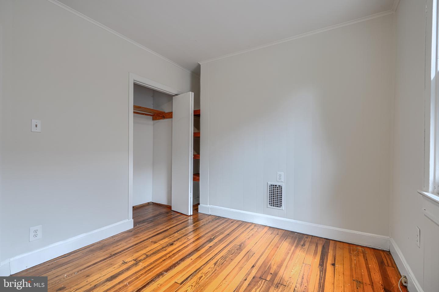 5525 Mattfeldt Property Photo 38