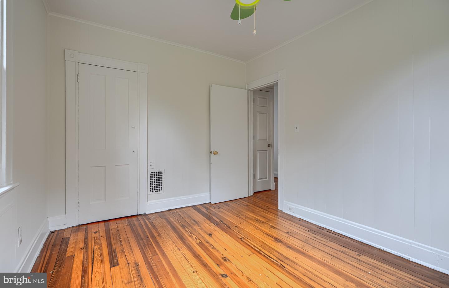 5525 Mattfeldt Property Photo 40