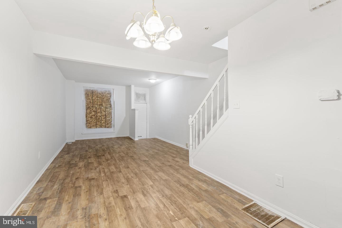 MDBA2231008 Property Photo 3