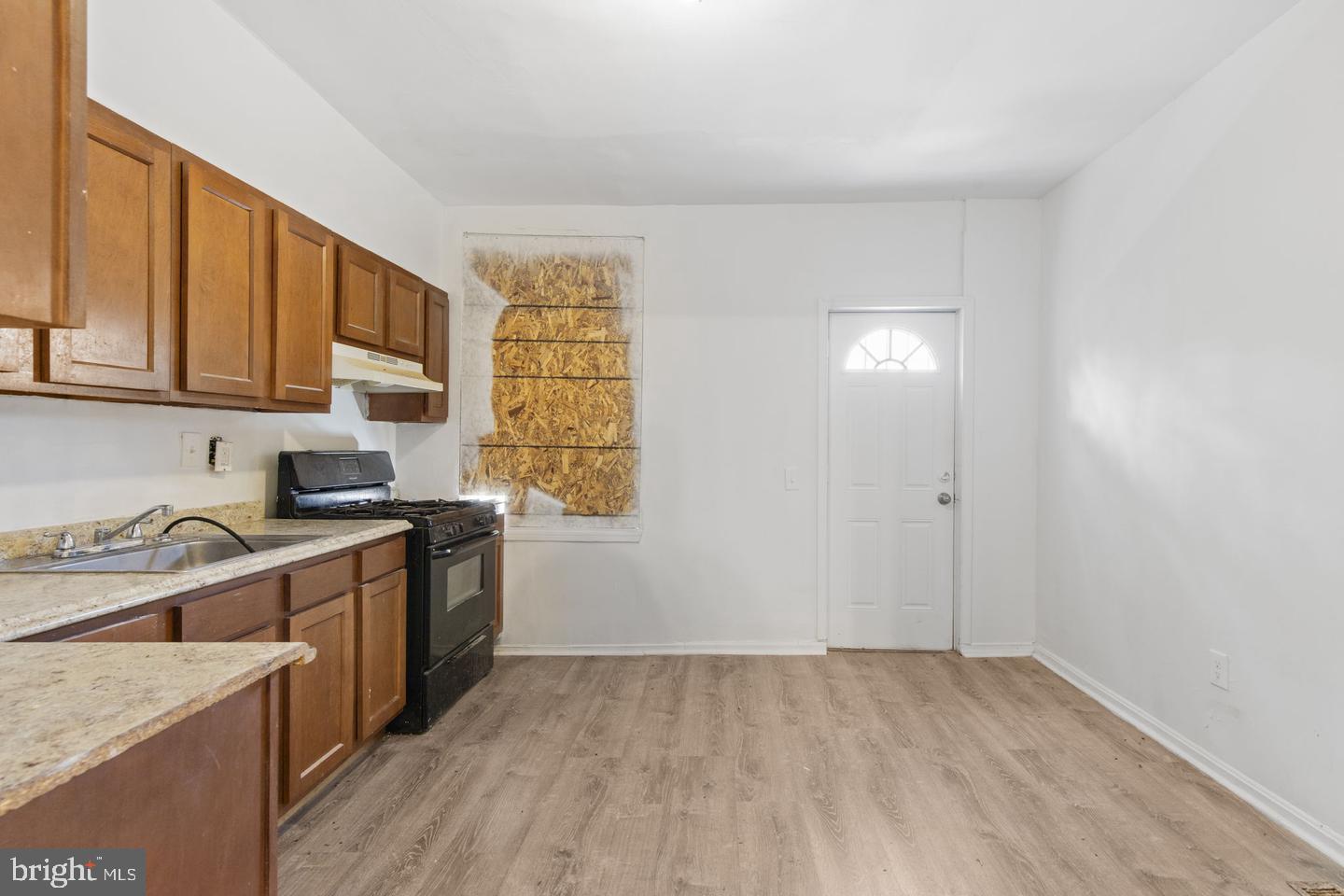 MDBA2231008 Property Photo 5