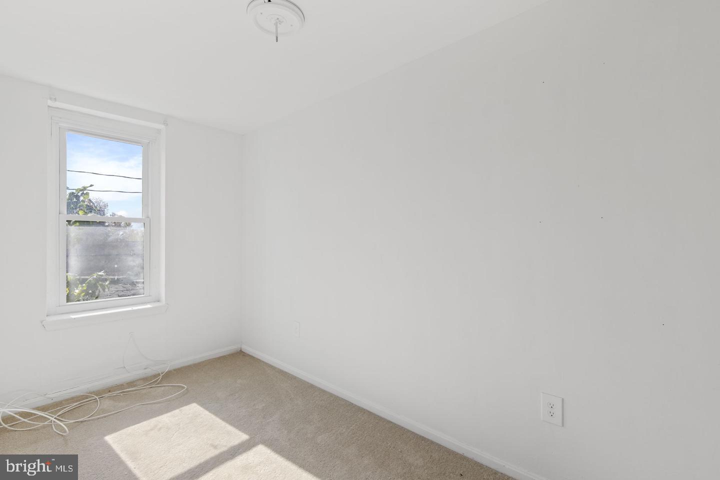 MDBA2231008 Property Photo 11