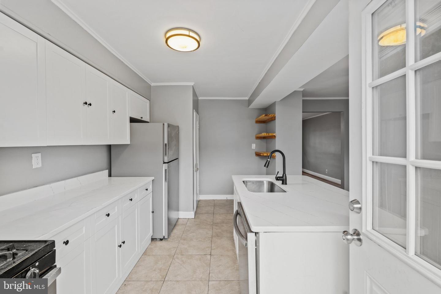 MDBA2231026 Property Photo 3