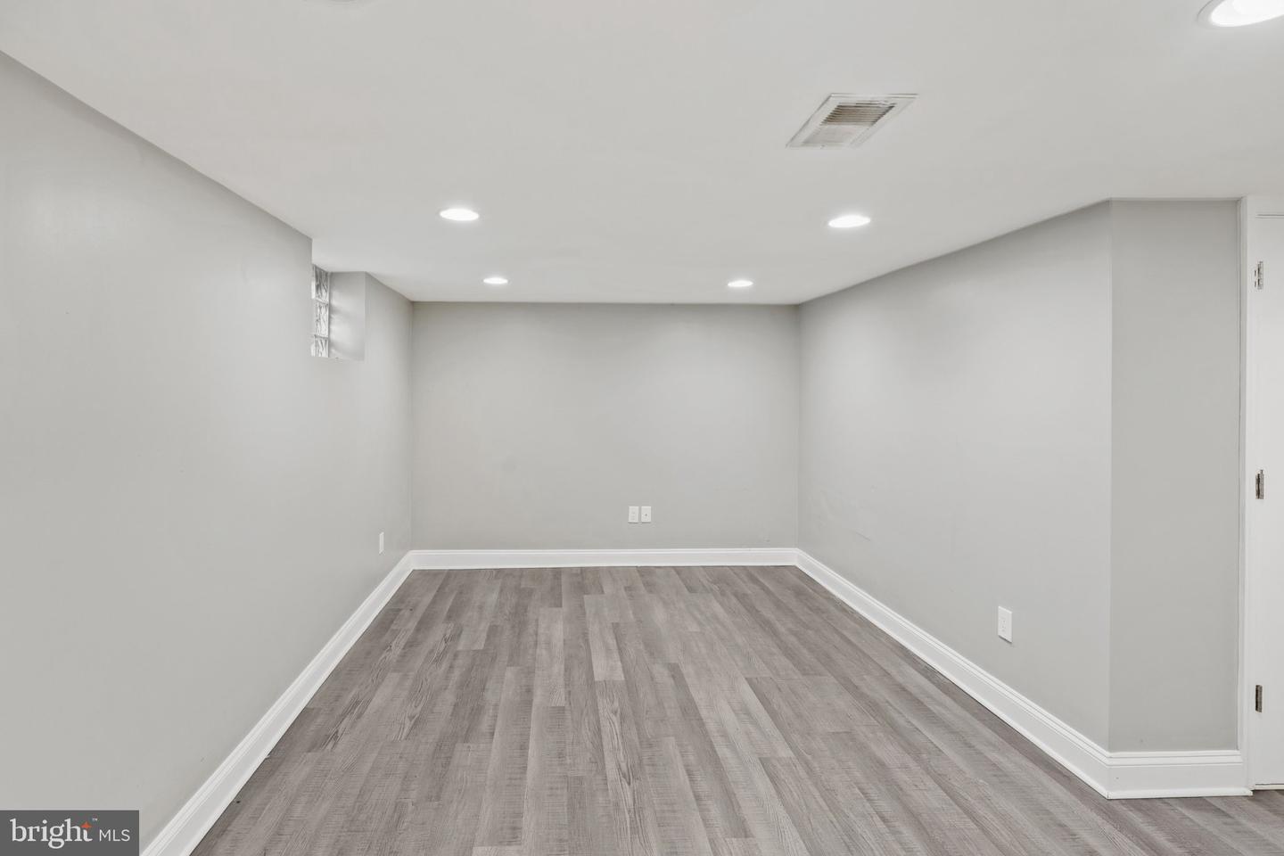 MDBA2231026 Property Photo 14