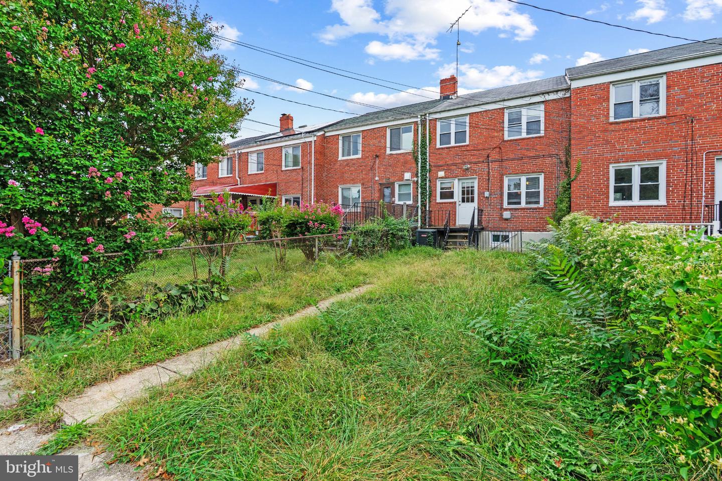 MDBA2231026 Property Photo 23