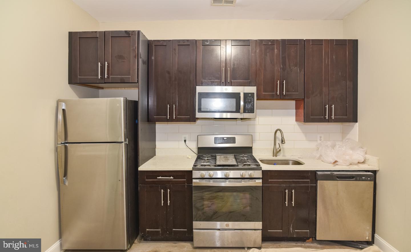 3619 Cottage Ave Property Photo 5