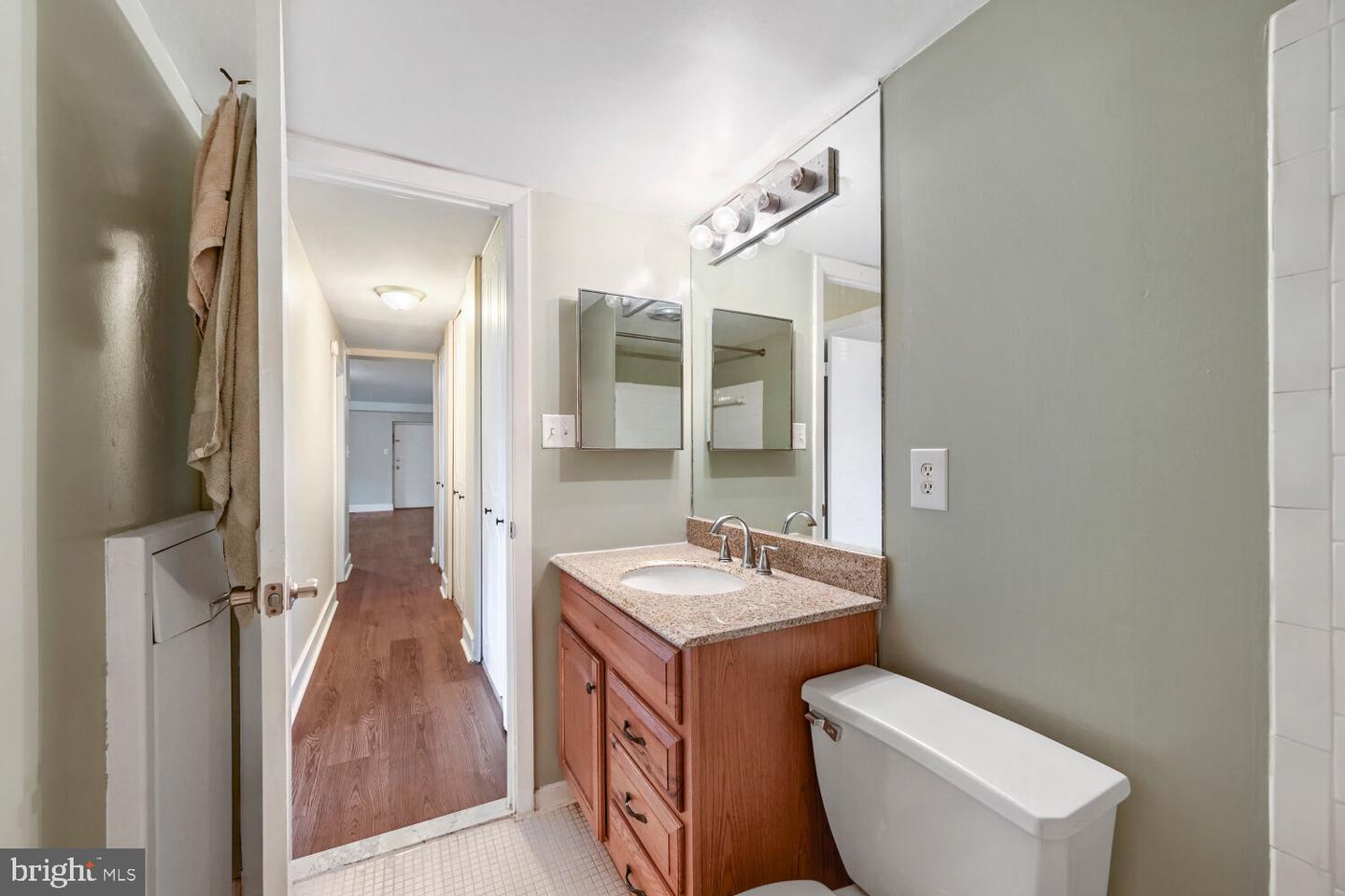 351 Homeland Sway #1d Property Photo 16