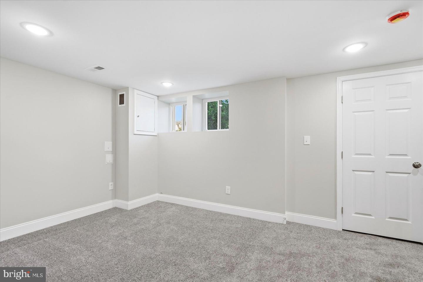 112 N Mount Olivet Ln Property Photo 29