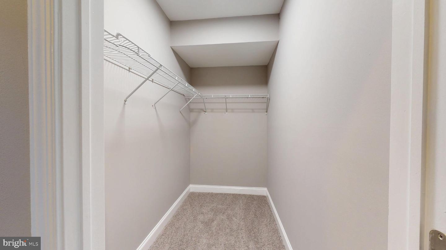 1410 N Bond St Property Photo 21