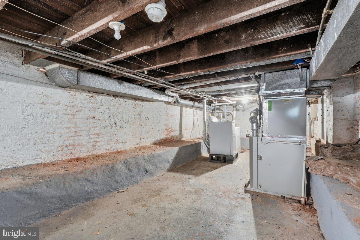 3218 Barclay St Property Photo 15