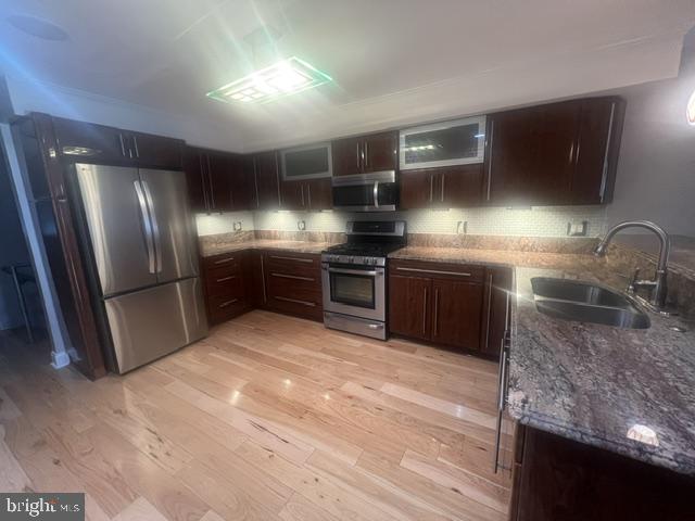 1625 Clarkson St Property Photo 4