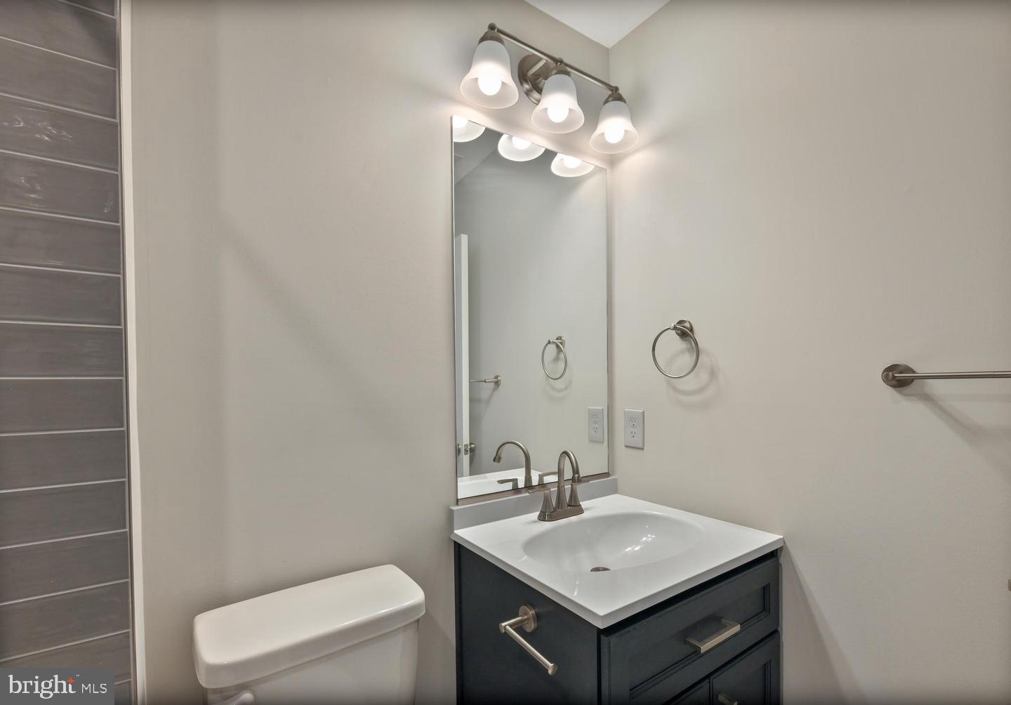 836 Harlem Ave Property Photo 26