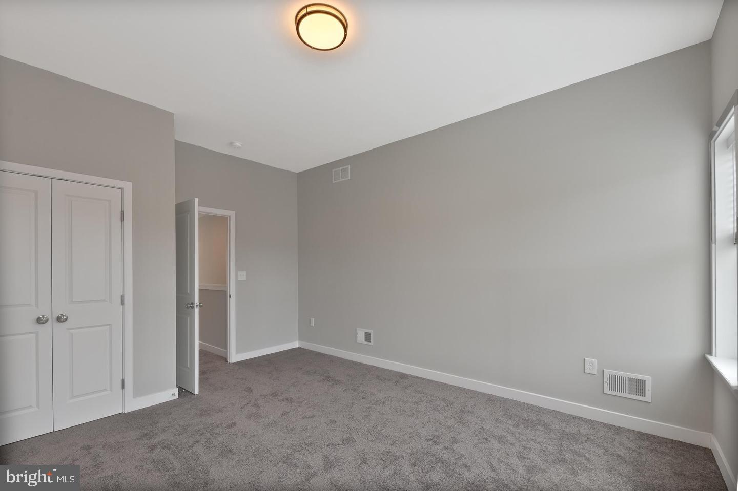 836 Harlem Ave Property Photo 38