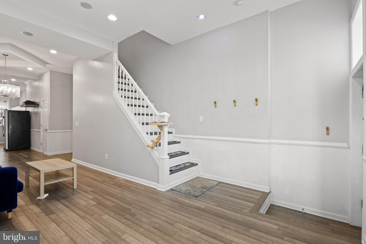 2815 Parkwood Ave Property Photo 6