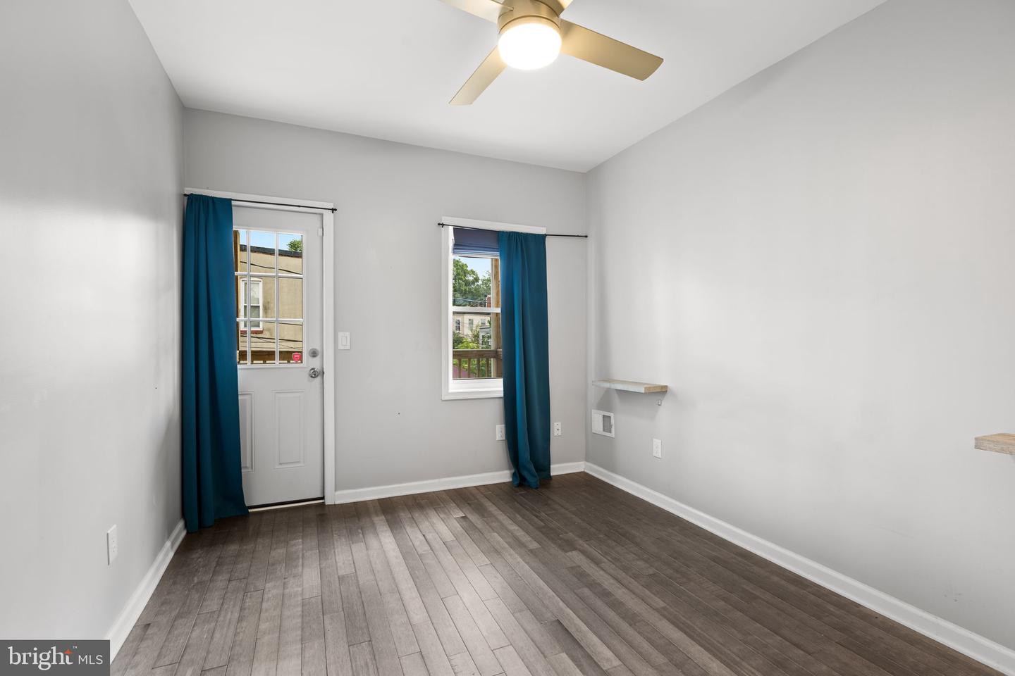 2815 Parkwood Ave Property Photo 19