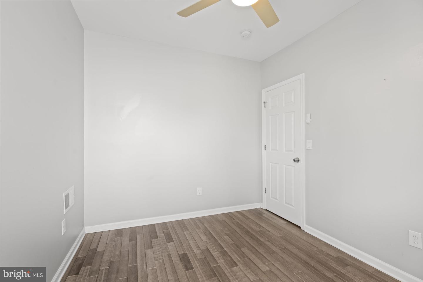 2815 Parkwood Ave Property Photo 23