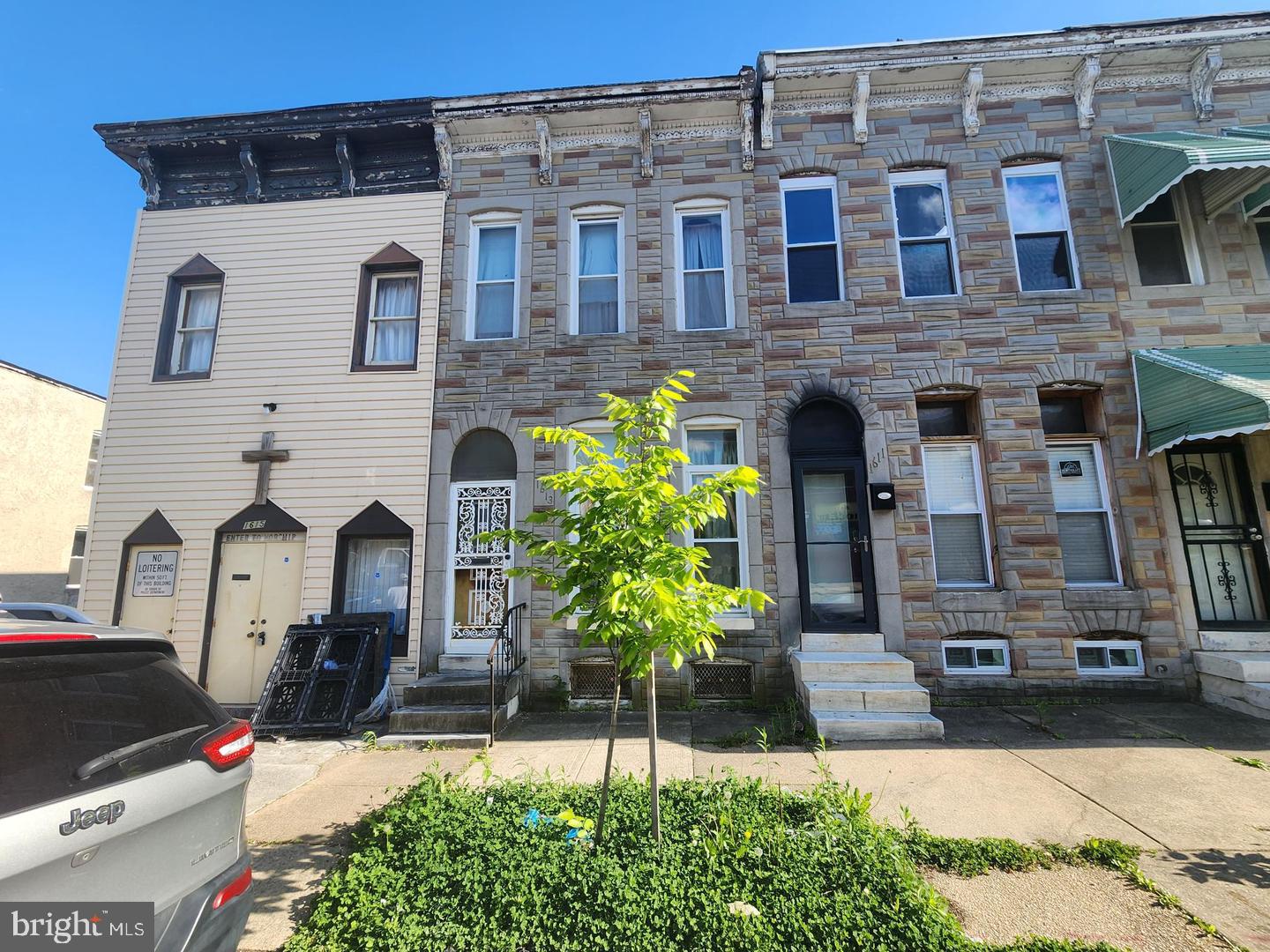 1613 E LAFAYETTE AVE Property Photo 1