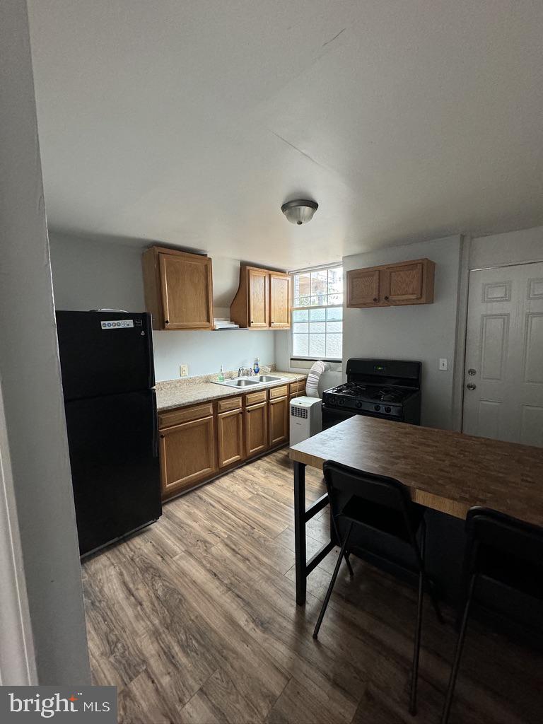 2610 Miles Ave Property Photo 3