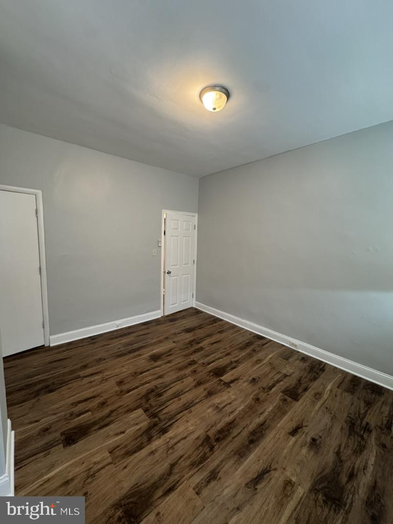 2610 Miles Ave Property Photo 6