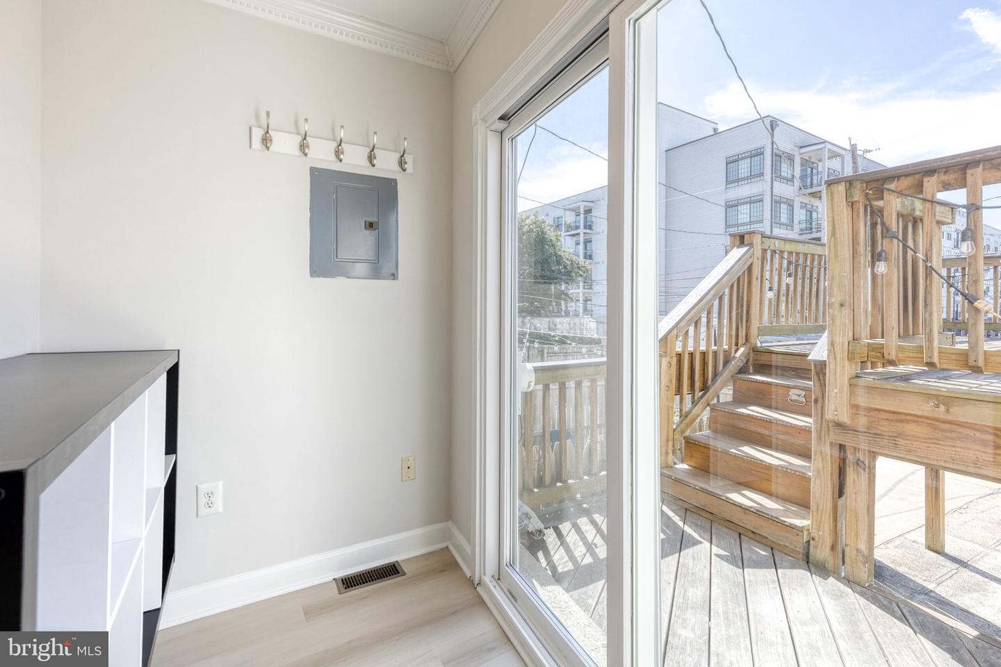 1806 Light St Property Photo 21