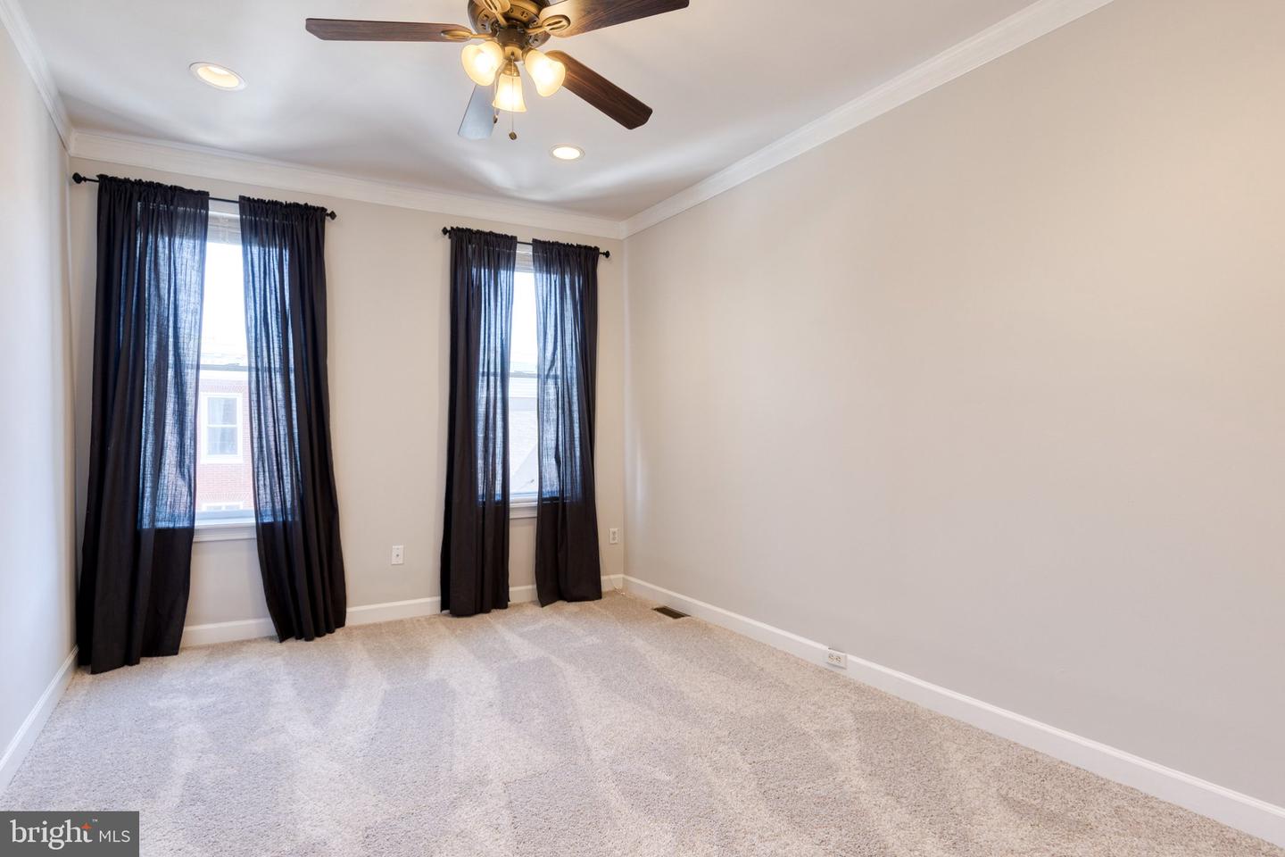 1806 Light St Property Photo 30
