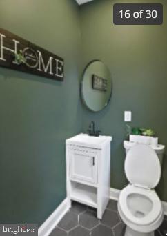 2024 Druid Hill Ave Property Photo 8