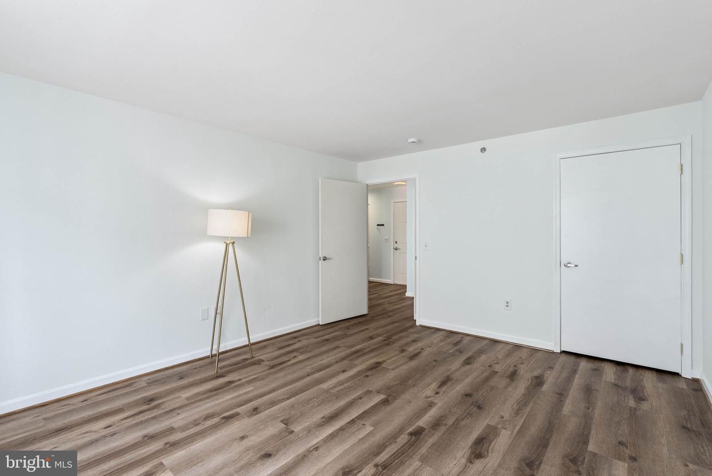 2702 Lighthouse Pt E #629 Property Photo 16