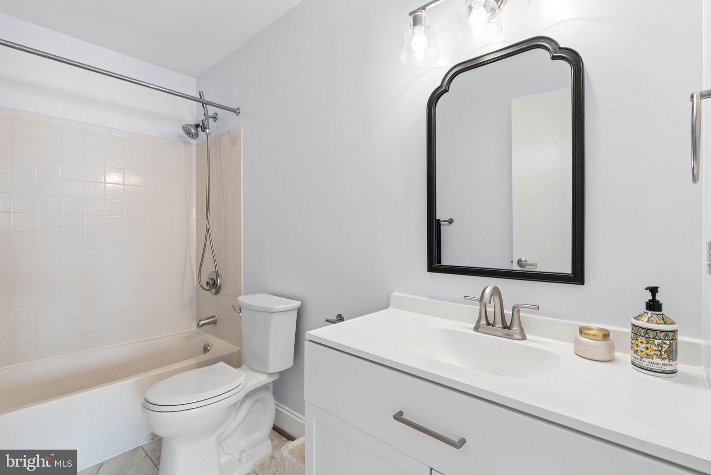 2702 Lighthouse Pt E #629 Property Photo 19