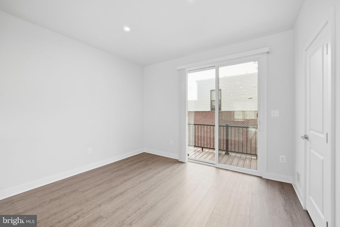 1834 Park Ave Property Photo 9
