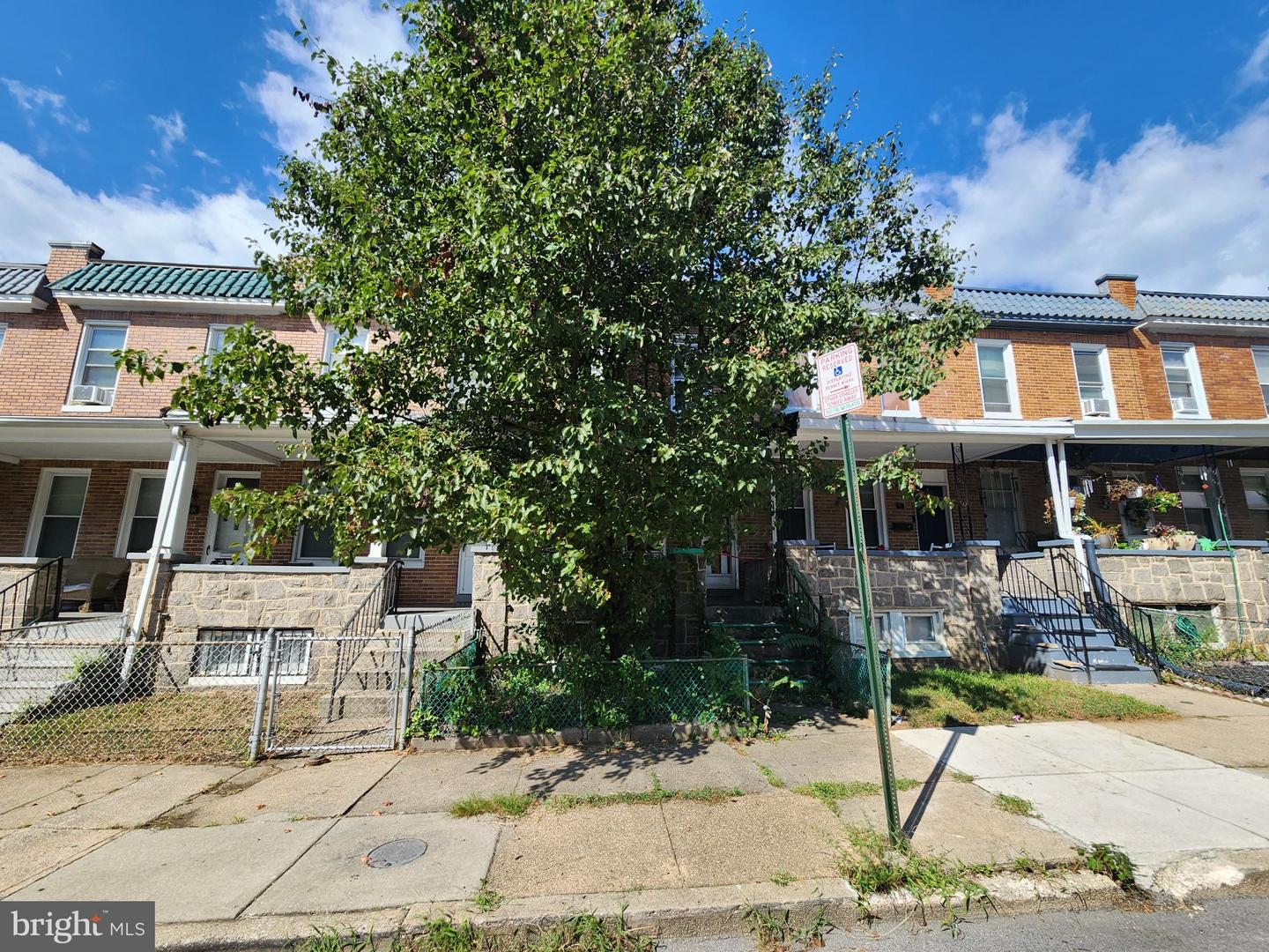 42 N ELLAMONT ST Property Photo 1