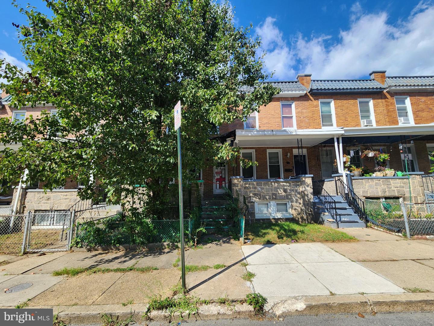 42 N Ellamont St Property Photo 2