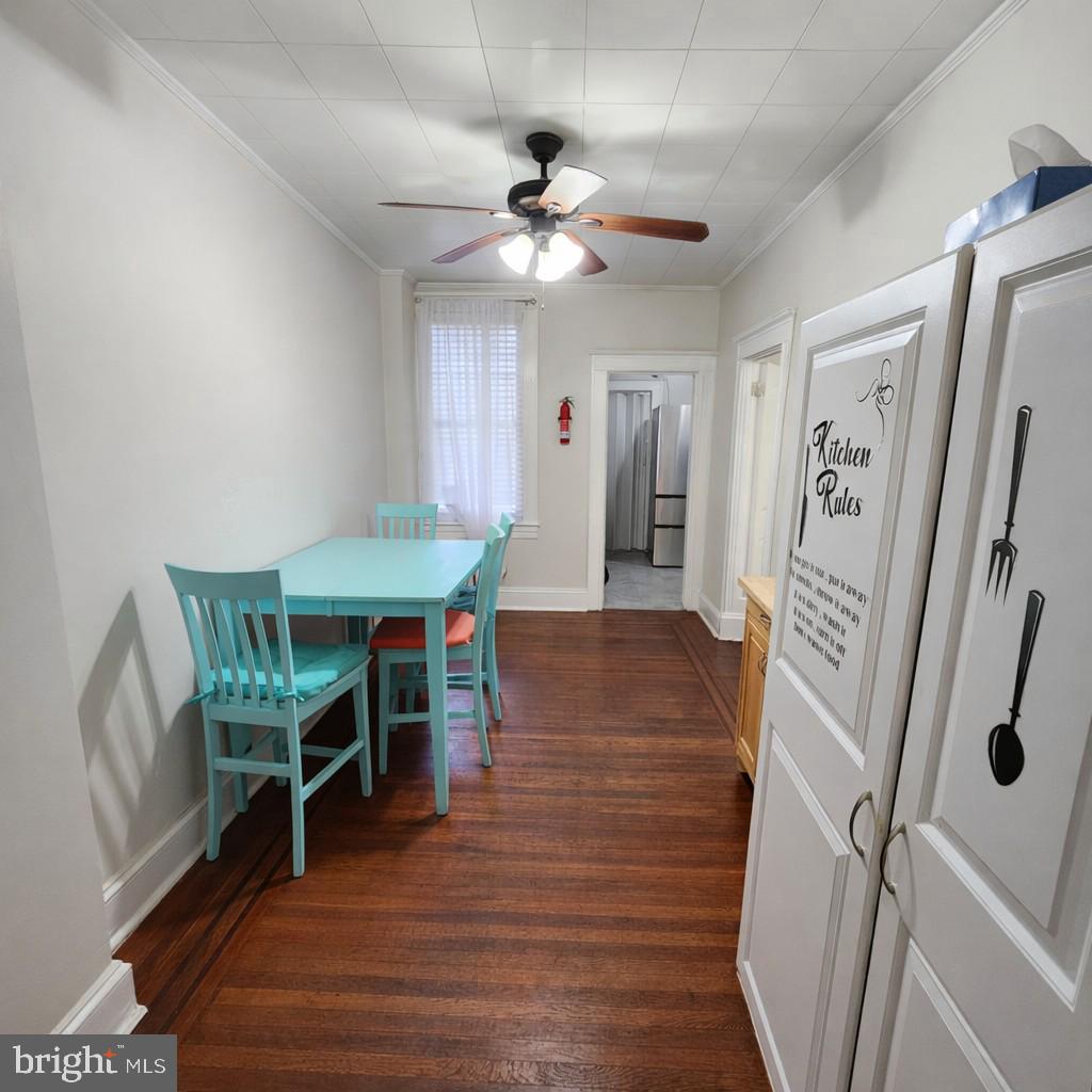 658 Dumbarton Ave Property Photo 9